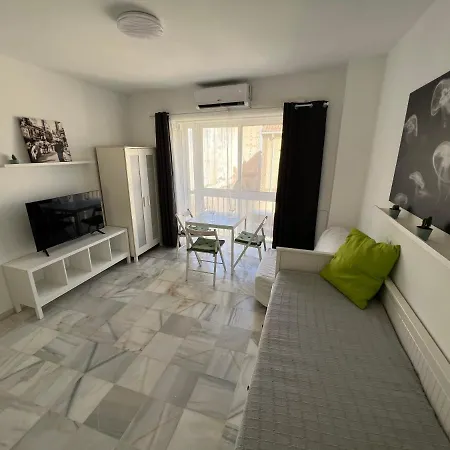 Genuar Center 3 *